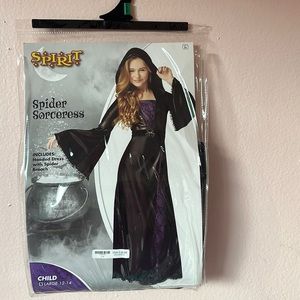 Costume for girls! Spider sorceress! Used in good condition.🖤